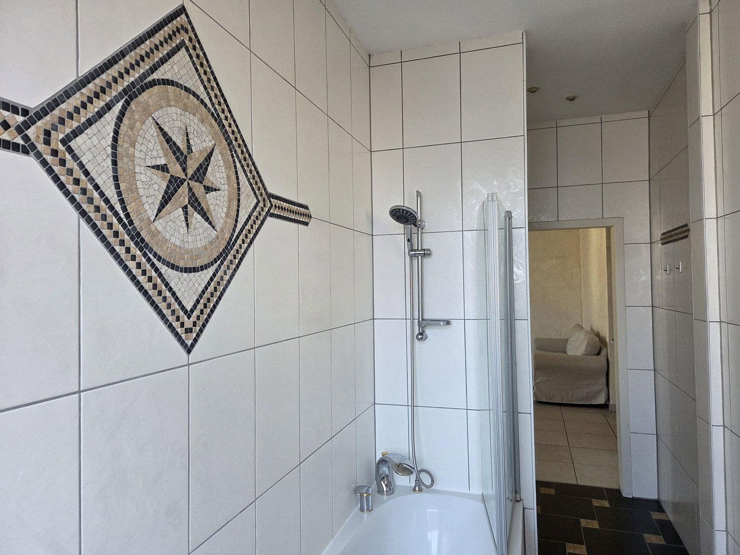 Pronájem bytu 3+1 94 m², Pestalozzistr. 1, Kulmbach, Bavorsko Pronájem bytu 3+1 94 m², Pestalozzistr. 1, Kulmbach, Bavorsko