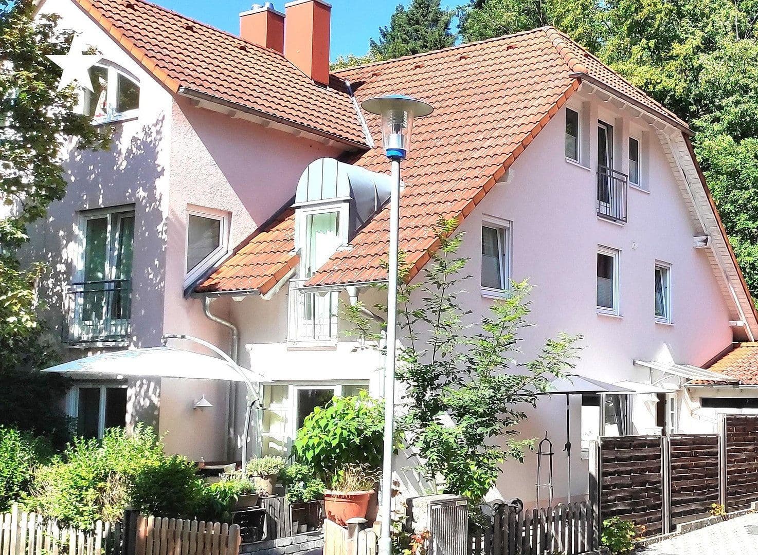 Prodej domu 154 m², pozemek 186 m², Staufen im Breisgau, Bádensko-Württembersko Prodej domu 154 m², pozemek 186 m², Staufen im Breisgau, Bádensko-Württembersko