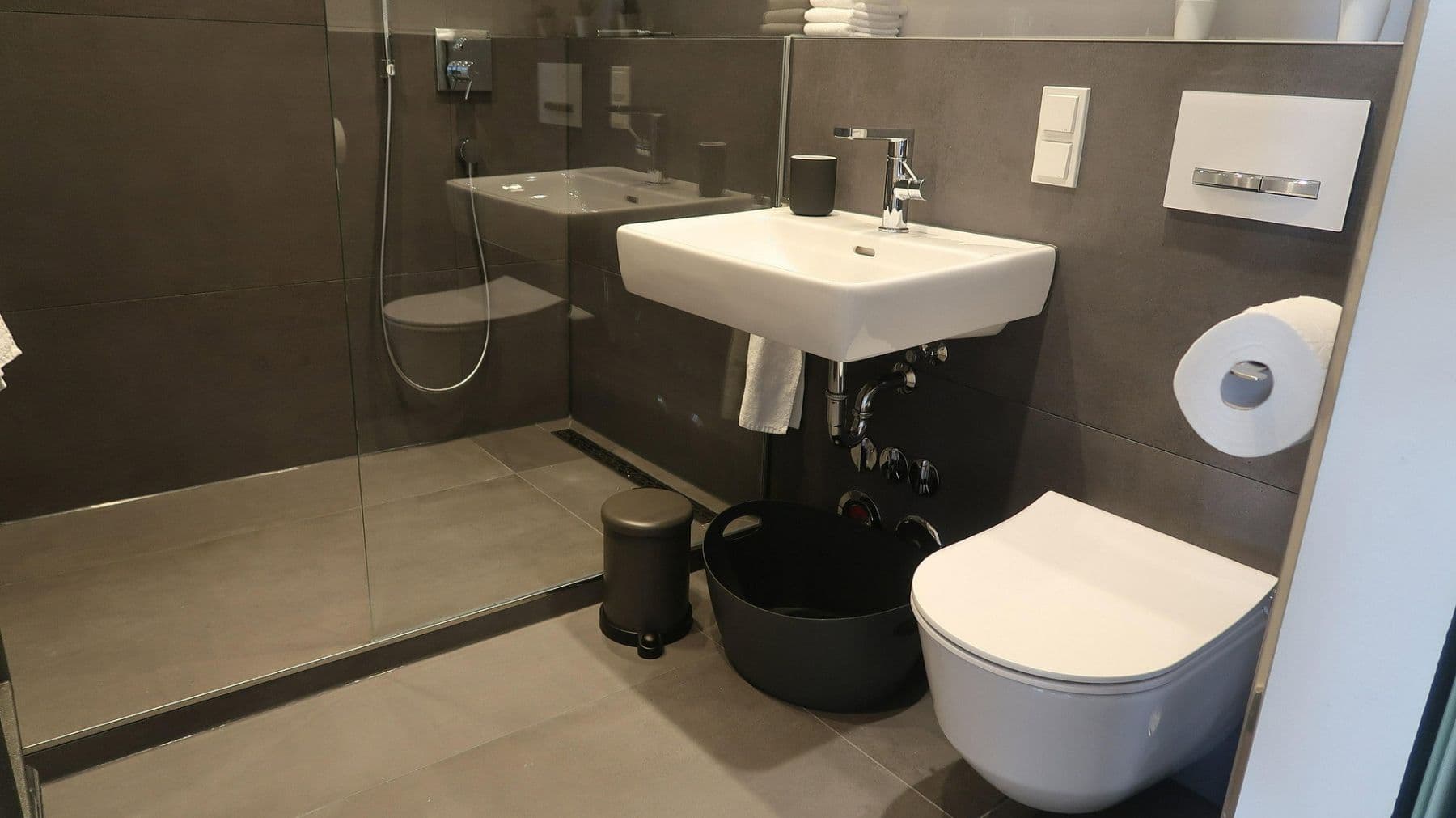 Pronájem bytu 1+kk 49 m², Neckarpromenade 16, Mannheim, Bádensko-Württembersko Pronájem bytu 1+kk 49 m², Neckarpromenade 16, Mannheim, Bádensko-Württembersko