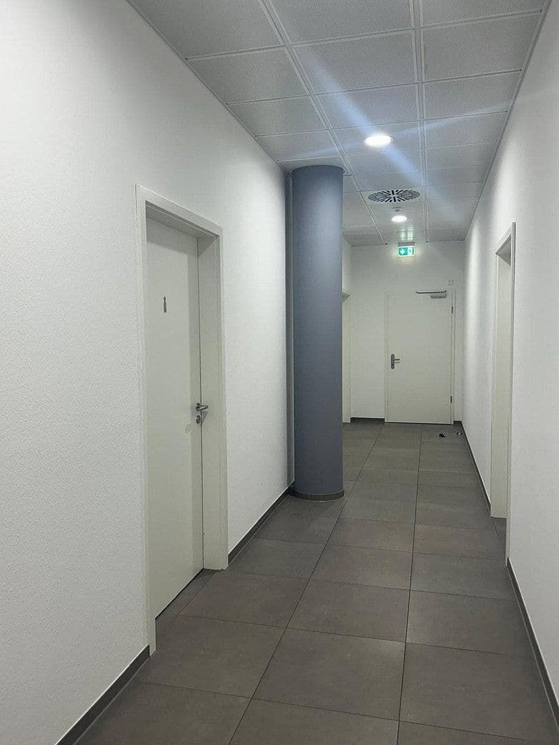 Pronájem kanceláře 10 m², Schützenstr. 7, Göppingen, Bádensko-Württembersko Pronájem kanceláře 10 m², Schützenstr. 7, Göppingen, Bádensko-Württembersko