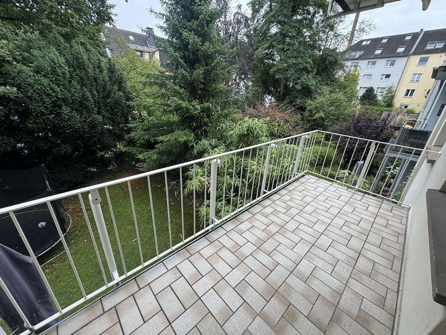 Prodej domu 308 m², pozemek 265 m², Essen, Severní Porýní-Vestfálsko Prodej domu 308 m², pozemek 265 m², Essen, Severní Porýní-Vestfálsko