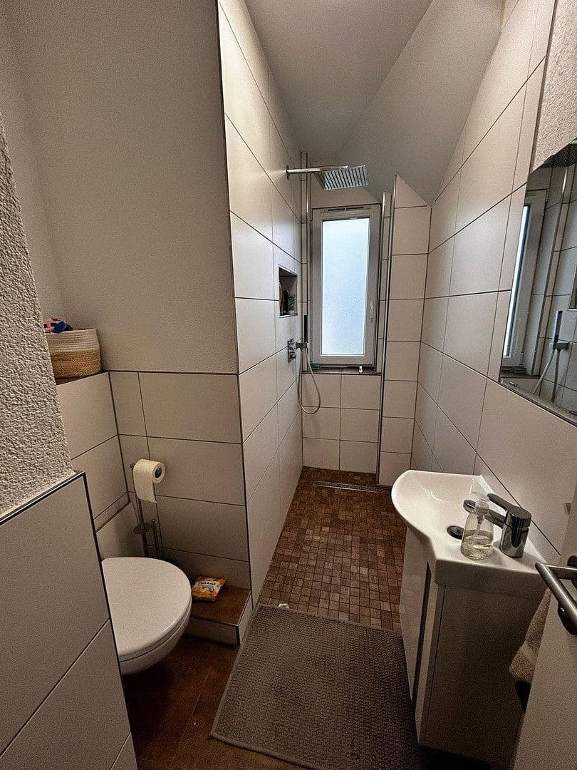 Pronájem bytu 3+1 78 m², Reudernerstr. 29, Nürtingen, Bádensko-Württembersko Pronájem bytu 3+1 78 m², Reudernerstr. 29, Nürtingen, Bádensko-Württembersko