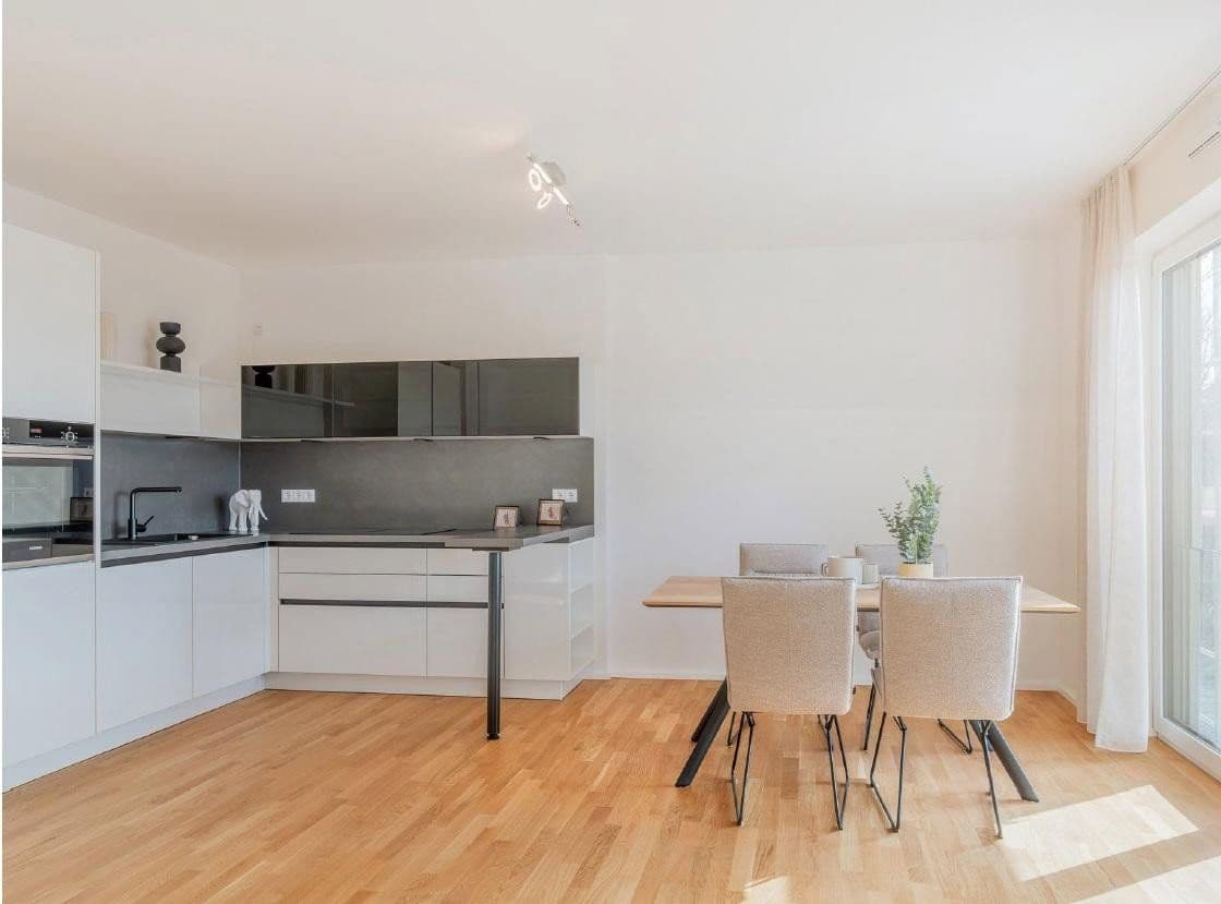 Pronájem bytu 2+1 69 m², An der Mühlbach Promenade 6, Plattling, Bavorsko Pronájem bytu 2+1 69 m², An der Mühlbach Promenade 6, Plattling, Bavorsko