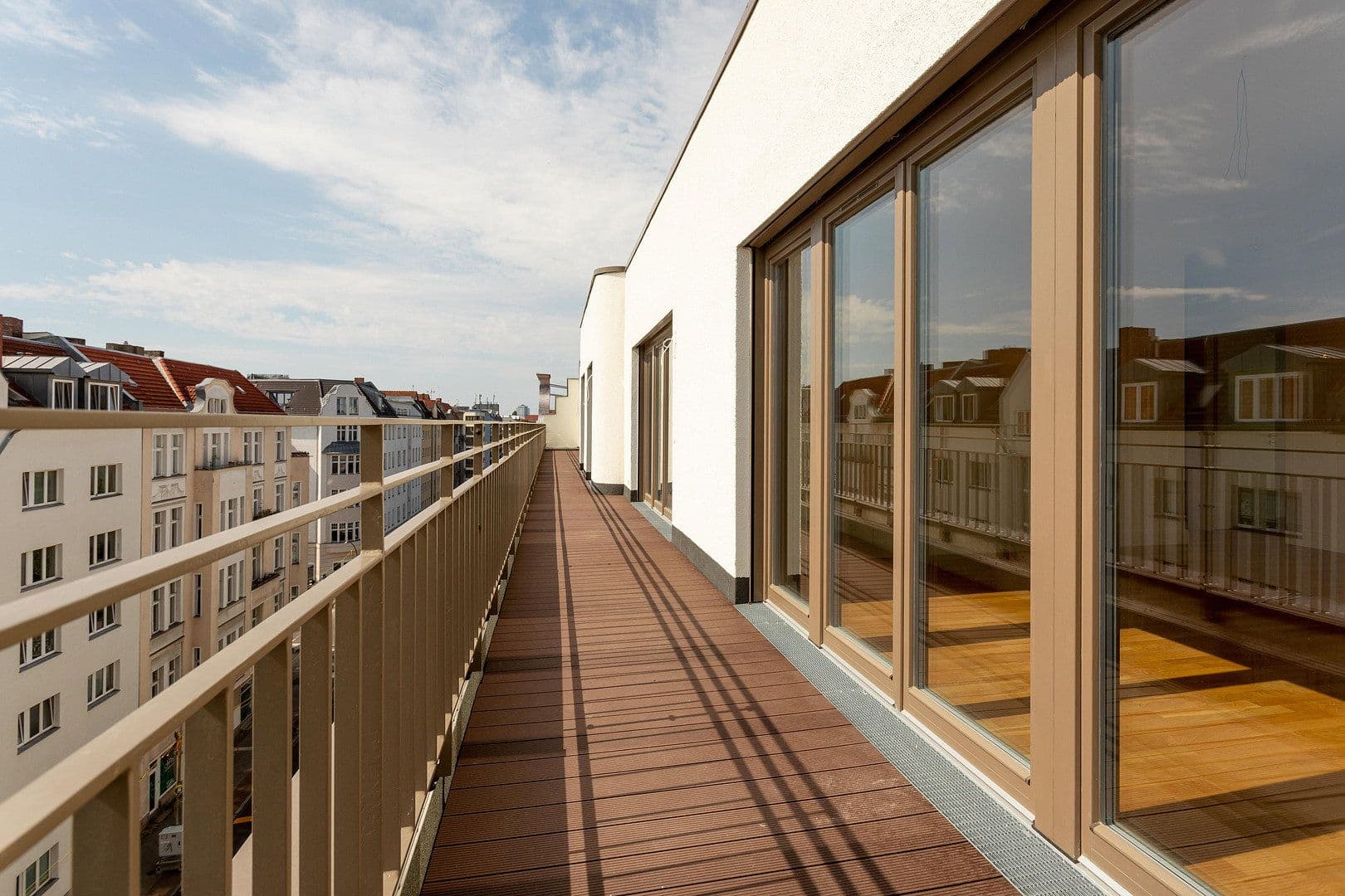 Prodej bytu 4+1 161 m², Hohenstaufenstraße 9, Berlin, Berlín Prodej bytu 4+1 161 m², Hohenstaufenstraße 9, Berlin, Berlín