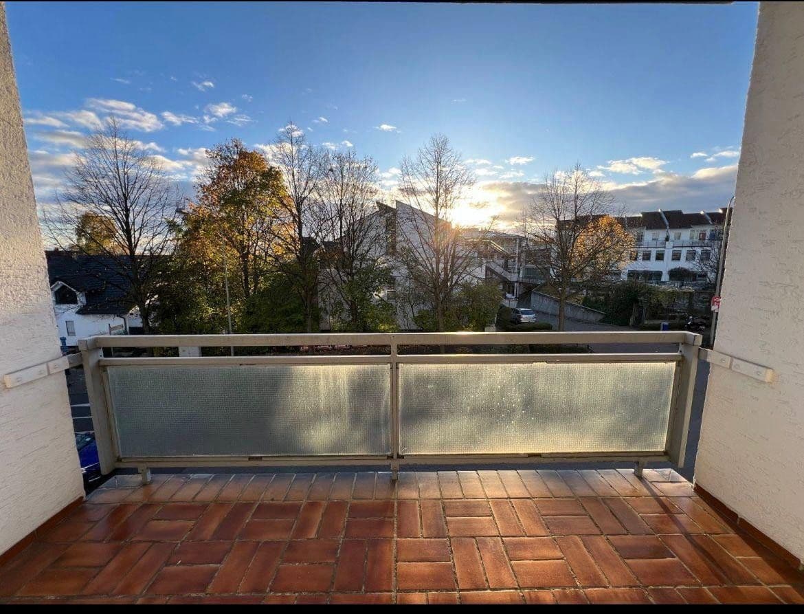 Pronájem bytu 2+1 60 m², Nordring 1, Frankfurt Bergen-Enkheim, Hessen Pronájem bytu 2+1 60 m², Nordring 1, Frankfurt Bergen-Enkheim, Hessen