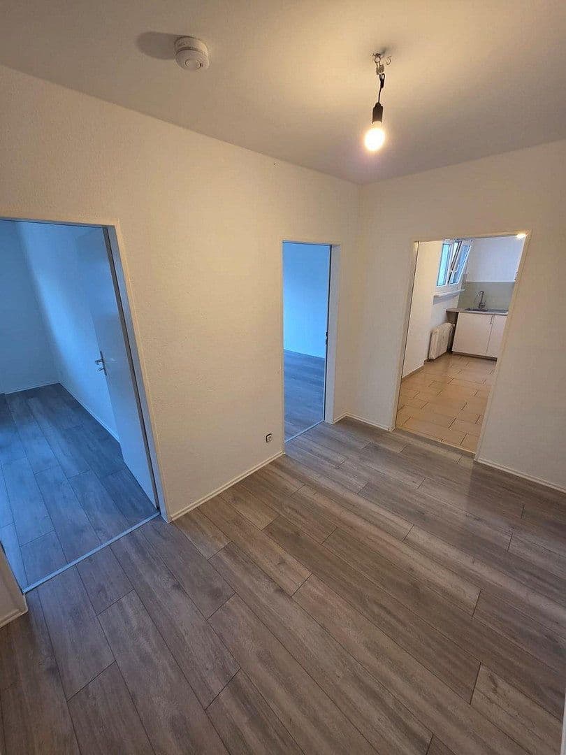 Pronájem bytu 2+1 60 m², Nordring 1, Frankfurt Bergen-Enkheim, Hessen Pronájem bytu 2+1 60 m², Nordring 1, Frankfurt Bergen-Enkheim, Hessen