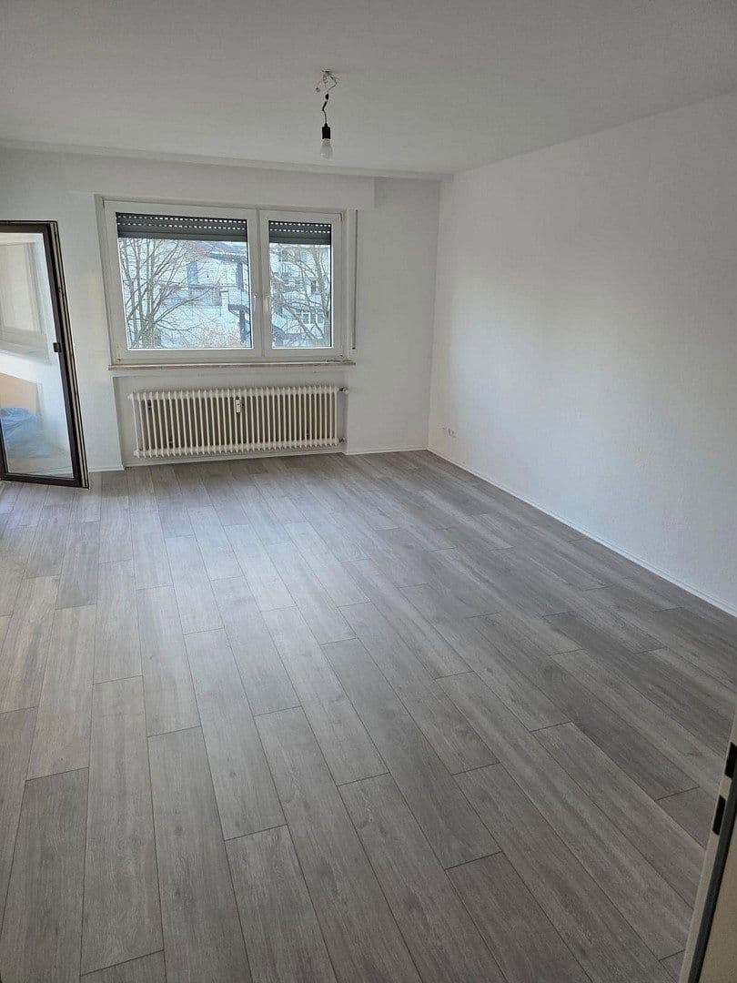 Pronájem bytu 2+1 60 m², Nordring 1, Frankfurt Bergen-Enkheim, Hessen Pronájem bytu 2+1 60 m², Nordring 1, Frankfurt Bergen-Enkheim, Hessen