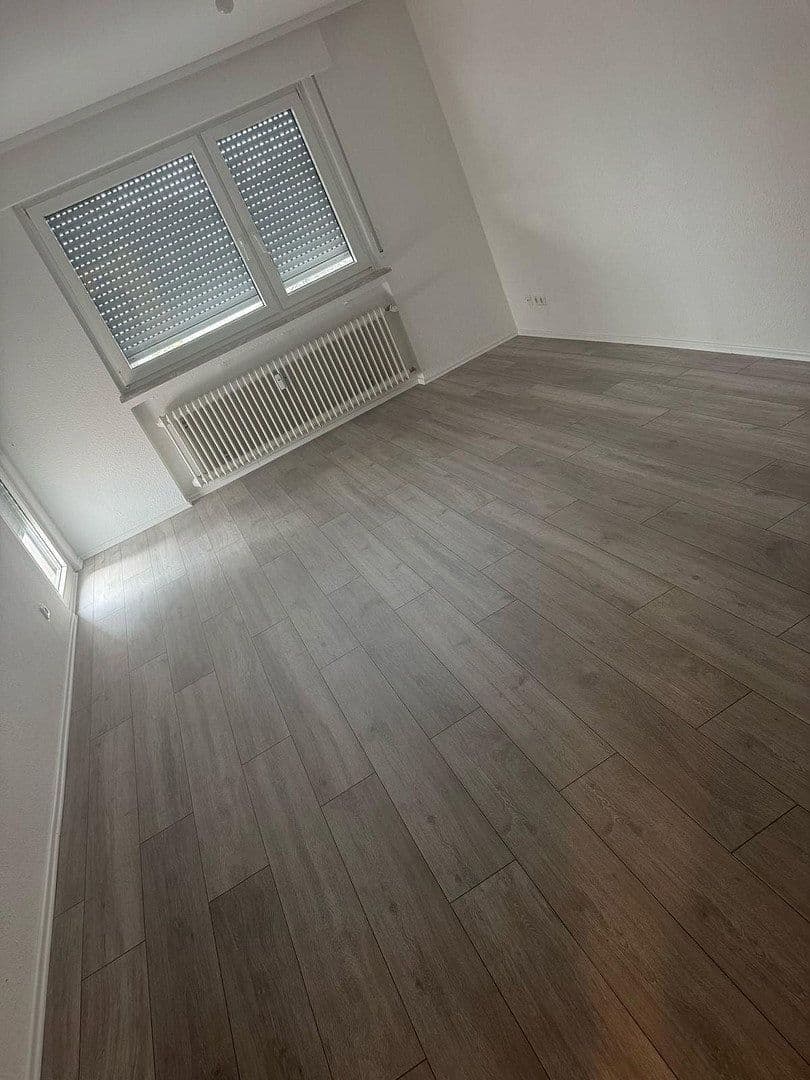 Pronájem bytu 2+1 60 m², Nordring 1, Frankfurt Bergen-Enkheim, Hessen Pronájem bytu 2+1 60 m², Nordring 1, Frankfurt Bergen-Enkheim, Hessen