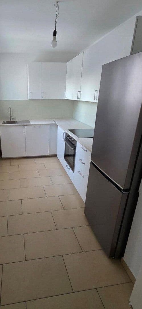 Pronájem bytu 2+1 60 m², Nordring 1, Frankfurt Bergen-Enkheim, Hessen Pronájem bytu 2+1 60 m², Nordring 1, Frankfurt Bergen-Enkheim, Hessen