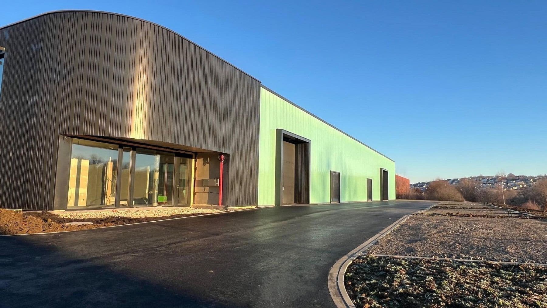 Pronájem nebytového prostoru 5.000 m², Göppingen, Bádensko-Württembersko Pronájem nebytového prostoru 5.000 m², Göppingen, Bádensko-Württembersko