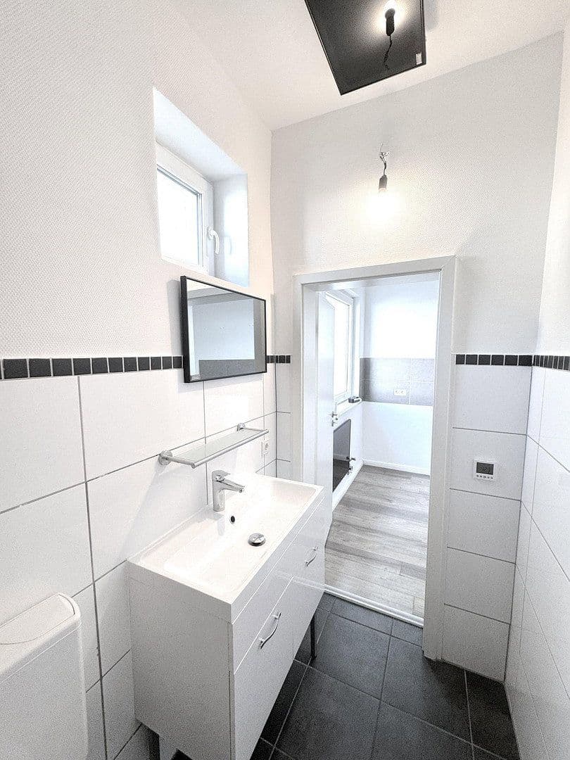 Pronájem bytu 3+1 55 m², Poststr.11, Dillenburg, Hessen Pronájem bytu 3+1 55 m², Poststr.11, Dillenburg, Hessen