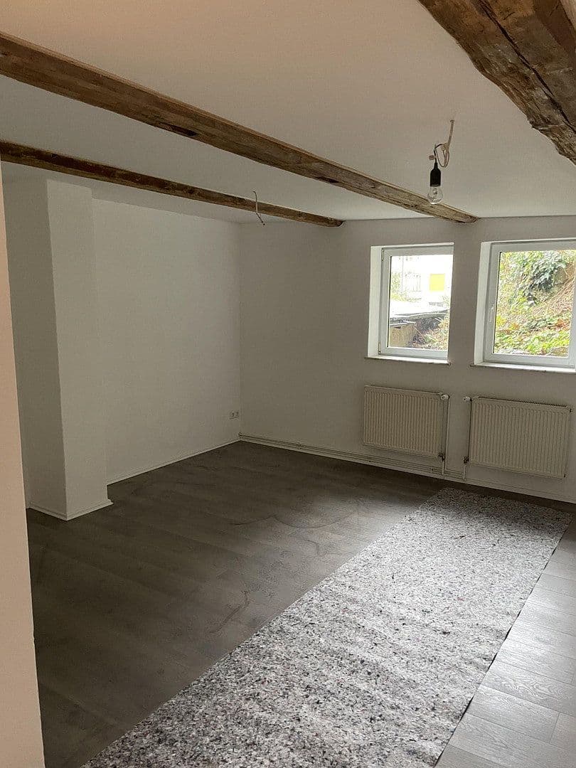 Pronájem domu 200 m², pozemek 400 m², Roßmäßlerstraße 34, Tharandt, Sasko Pronájem domu 200 m², pozemek 400 m², Roßmäßlerstraße 34, Tharandt, Sasko