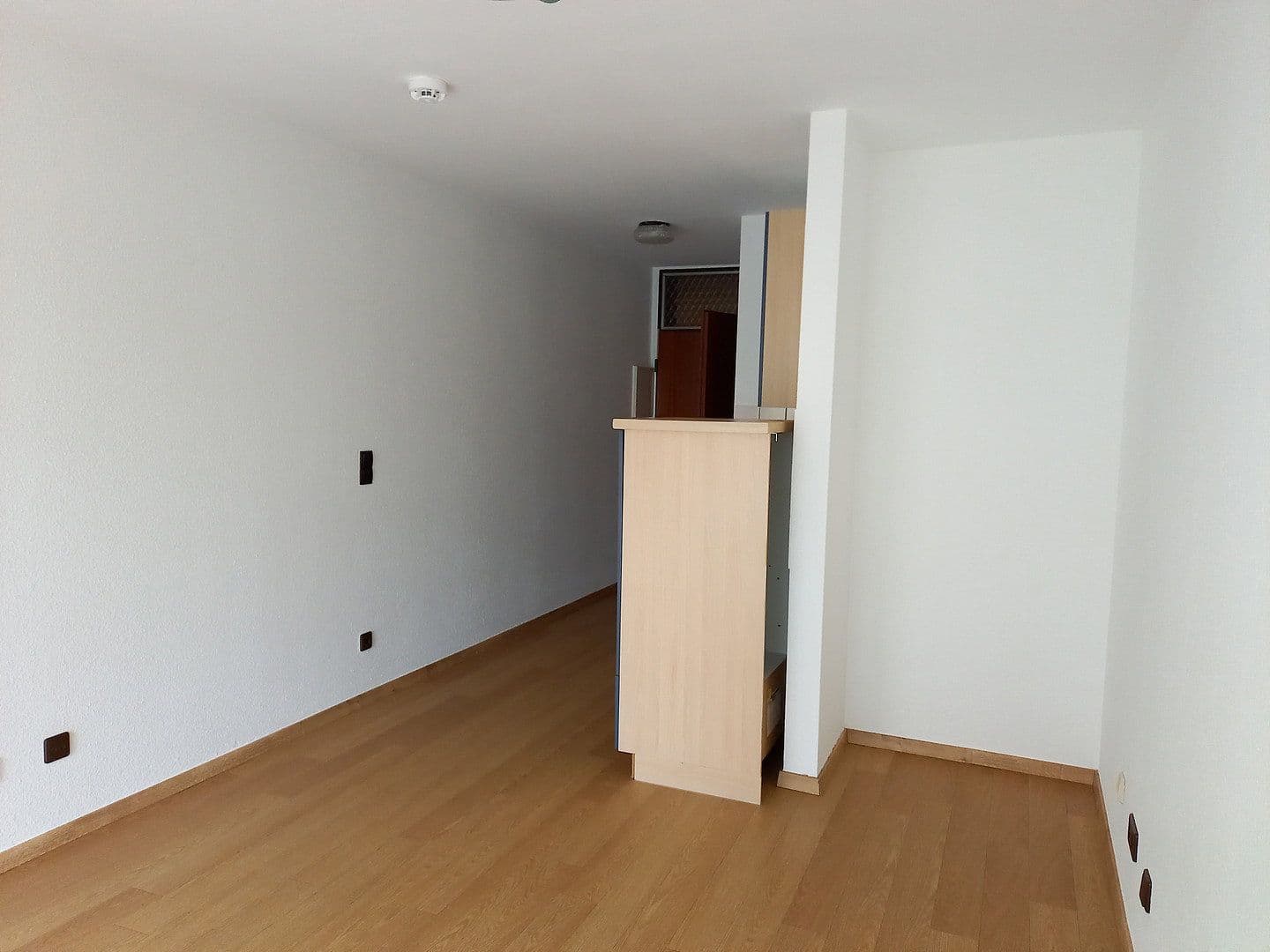 Pronájem bytu 1+1 26 m², Rathenaustr. 1, Wuppertal, Severní Porýní-Vestfálsko Pronájem bytu 1+1 26 m², Rathenaustr. 1, Wuppertal, Severní Porýní-Vestfálsko