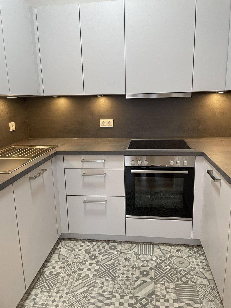 Pronájem bytu 2+1 58 m², Berlin, Berlín Pronájem bytu 2+1 58 m², Berlin, Berlín