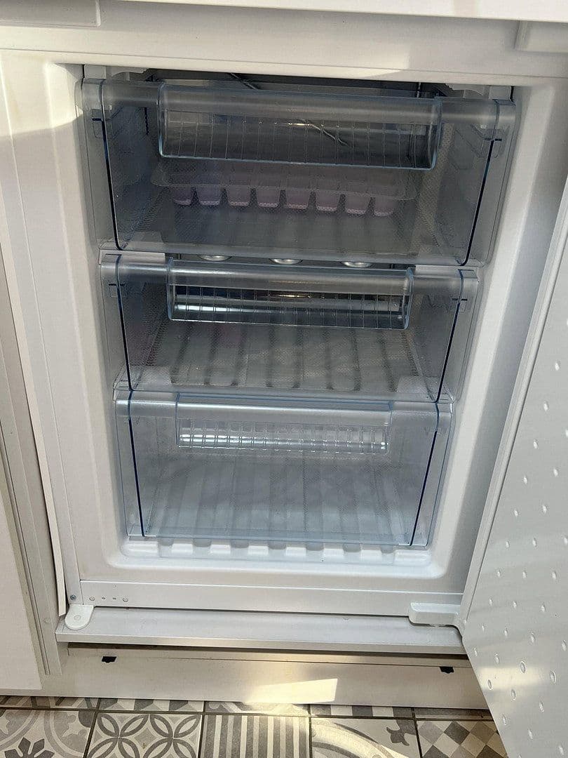 Pronájem bytu 2+1 58 m², Berlin, Berlín Pronájem bytu 2+1 58 m², Berlin, Berlín