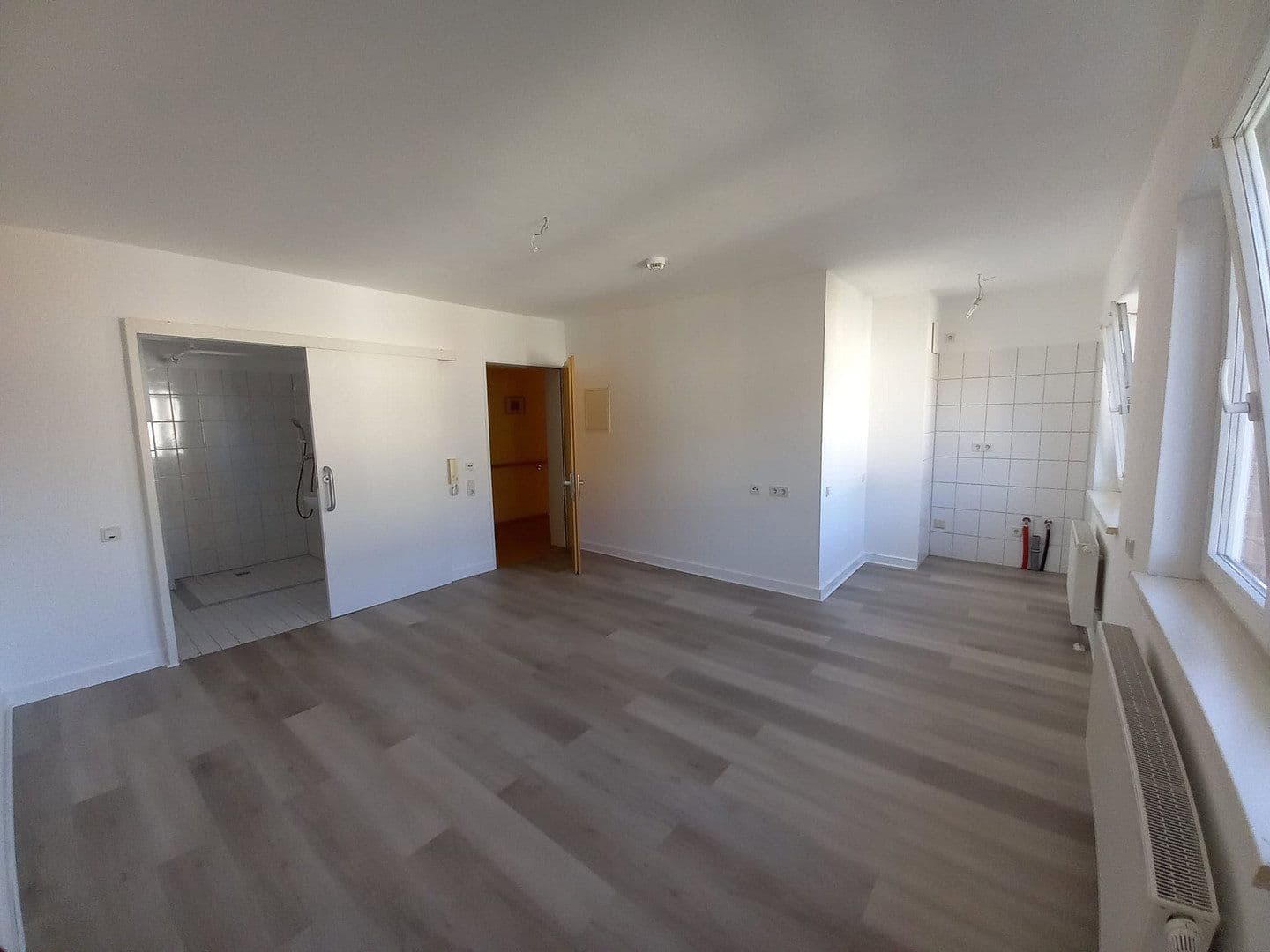 Pronájem bytu 1+1 26 m², Rathenaustraße 1 - (E3+E4+E10), Wuppertal, Severní Porýní-Vestfálsko Pronájem bytu 1+1 26 m², Rathenaustraße 1 - (E3+E4+E10), Wuppertal, Severní Porýní-Vestfálsko