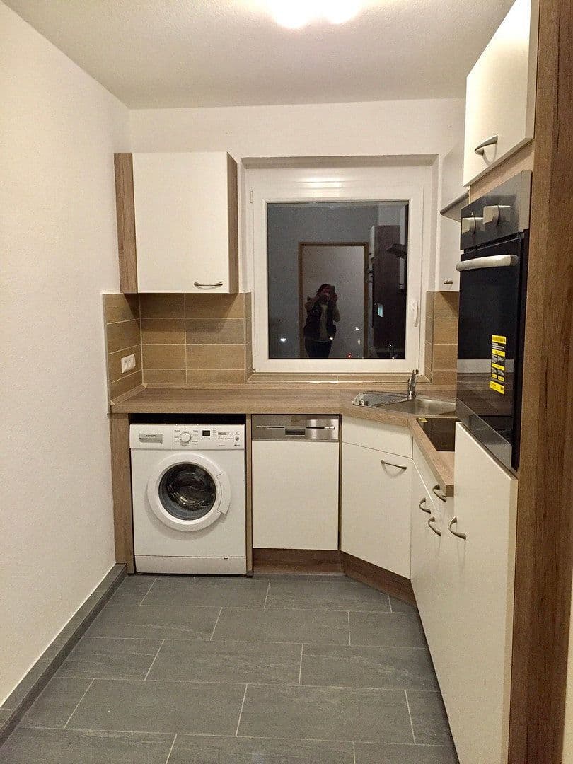 Pronájem bytu 2+1 57 m², Am Schwalbenschwanz 75, Frankfurt, Hessen Pronájem bytu 2+1 57 m², Am Schwalbenschwanz 75, Frankfurt, Hessen