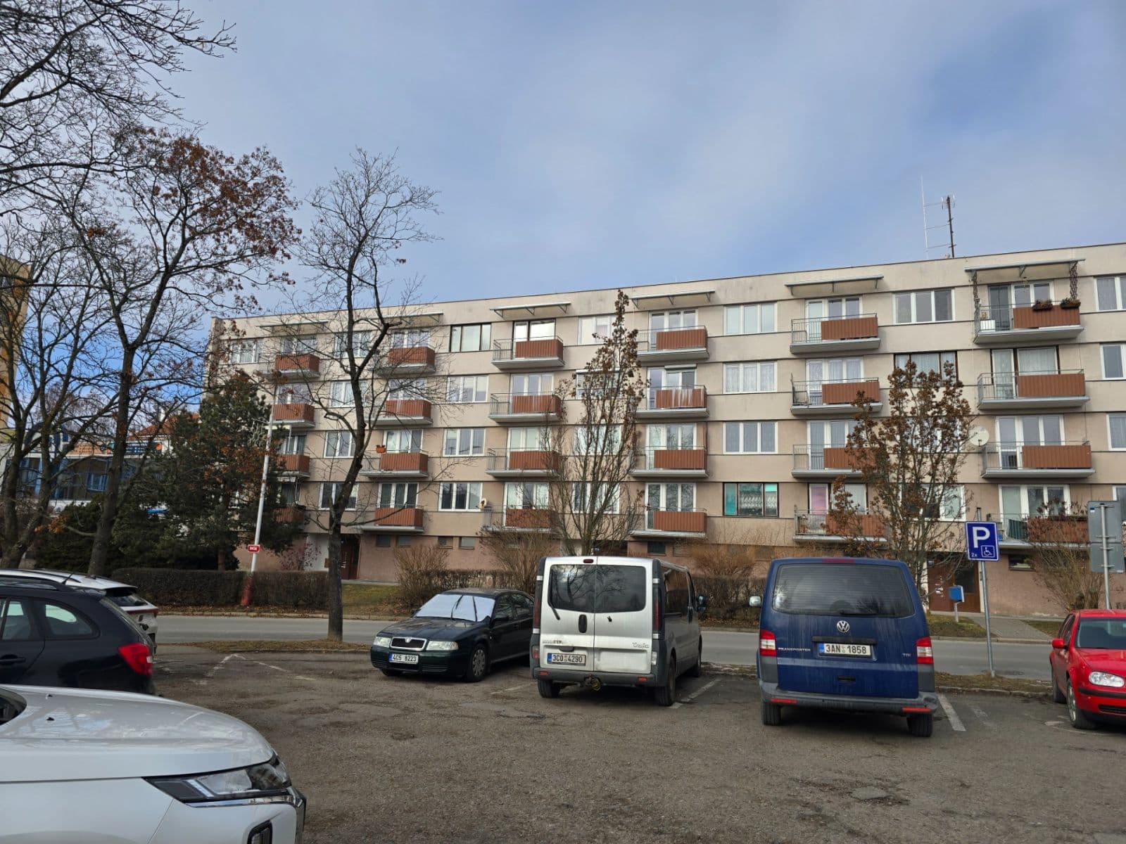 Prodej bytu 3+1 68 m², Špičák, Český Krumlov, Jihočeský kraj Prodej bytu 3+1 68 m², Špičák, Český Krumlov, Jihočeský kraj