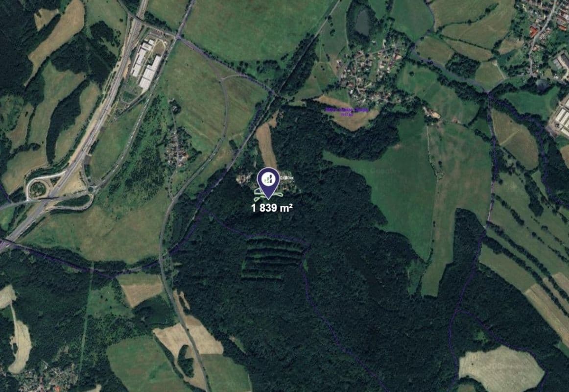 Prodej pozemku 1.839 m², Velké Chvojno, Ústecký kraj Prodej pozemku 1.839 m², Velké Chvojno, Ústecký kraj