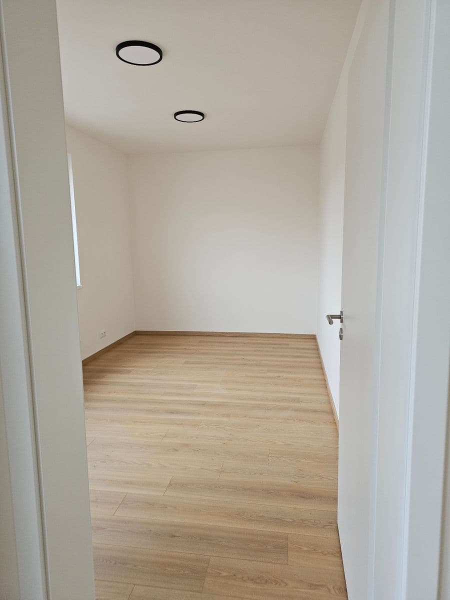 Pronájem bytu 2+kk 50 m², Poděbradská, Praha, Praha Pronájem bytu 2+kk 50 m², Poděbradská, Praha, Praha