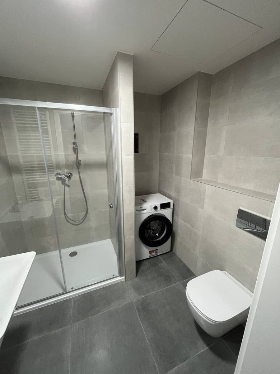 Pronájem bytu 2+kk 46 m², Hodkovická, Praha, Praha Pronájem bytu 2+kk 46 m², Hodkovická, Praha, Praha