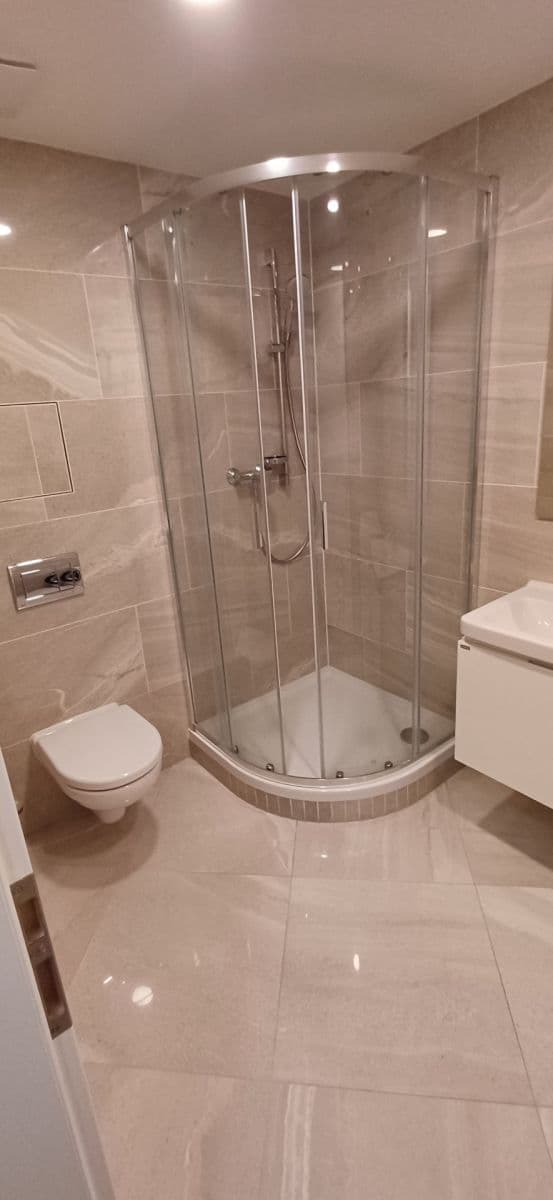 Pronájem bytu 2+kk 48 m², Na Domovině, Praha, Praha Pronájem bytu 2+kk 48 m², Na Domovině, Praha, Praha