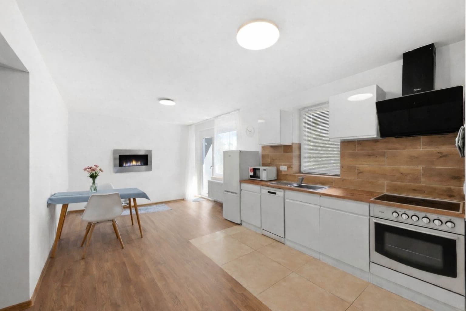 Pronájem bytu 3+kk 62 m², Ke Kněžihorce, Kojetice, Středočeský kraj Pronájem bytu 3+kk 62 m², Ke Kněžihorce, Kojetice, Středočeský kraj