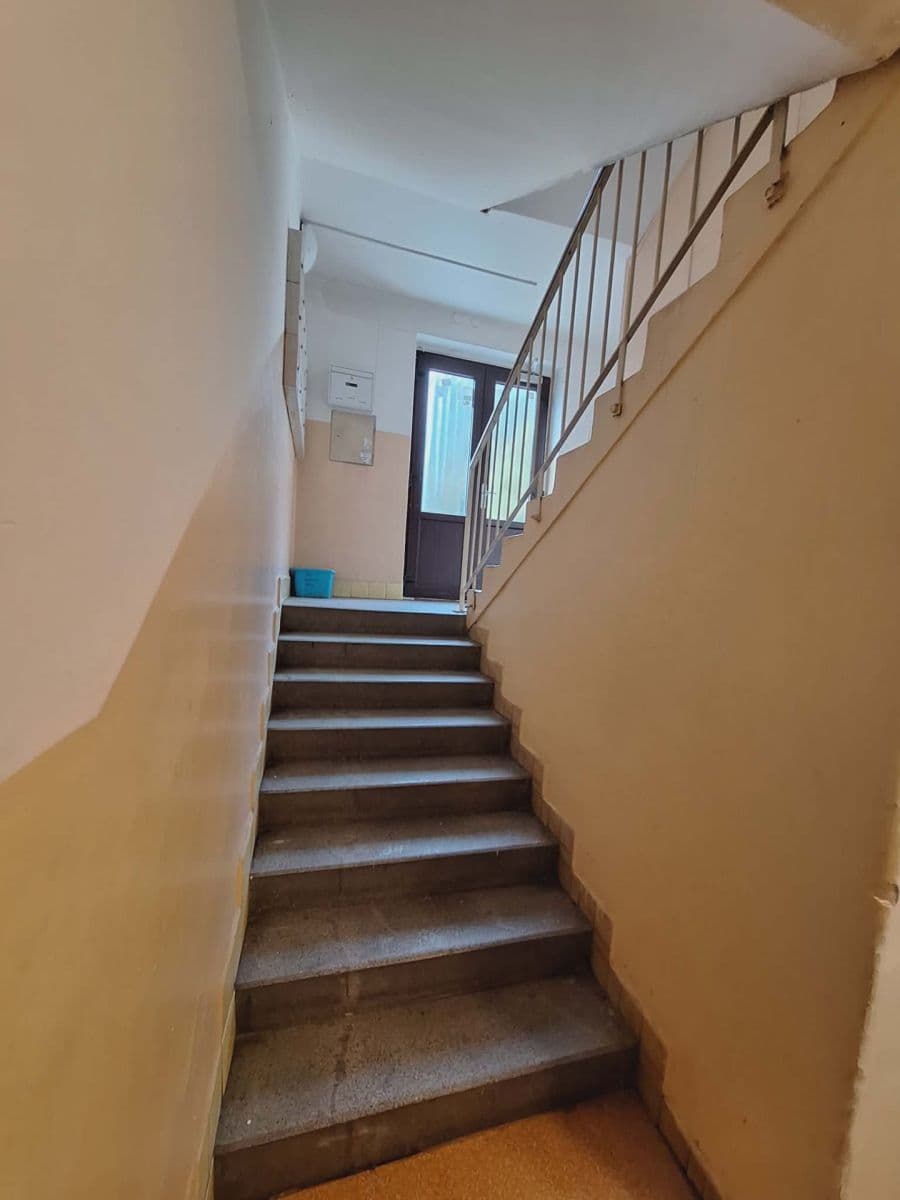 Pronájem nebytového prostoru 20 m², Pod Královkou, Praha, Praha Pronájem nebytového prostoru 20 m², Pod Královkou, Praha, Praha