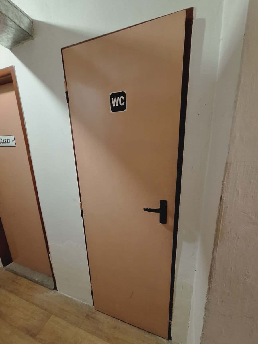 Pronájem nebytového prostoru 20 m², Pod Královkou, Praha, Praha Pronájem nebytového prostoru 20 m², Pod Královkou, Praha, Praha