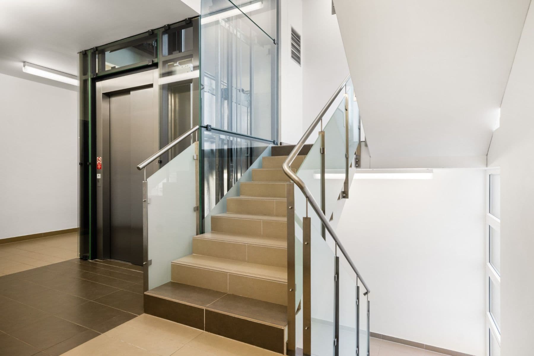 Pronájem bytu 2+kk 58 m², Na Zlatě, Praha, Praha Pronájem bytu 2+kk 58 m², Na Zlatě, Praha, Praha