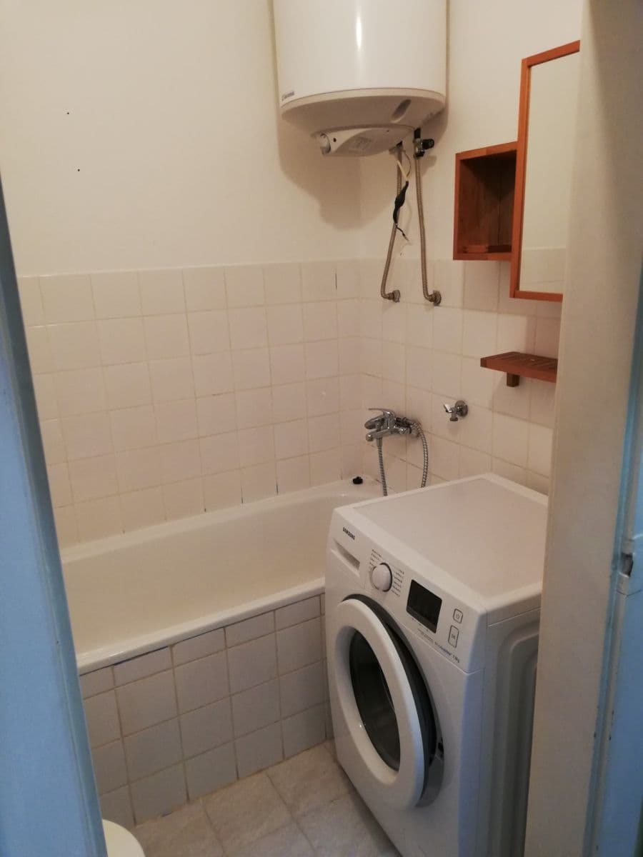 Pronájem bytu 1+kk 29 m², Jana Želivského, Praha, Praha Pronájem bytu 1+kk 29 m², Jana Želivského, Praha, Praha