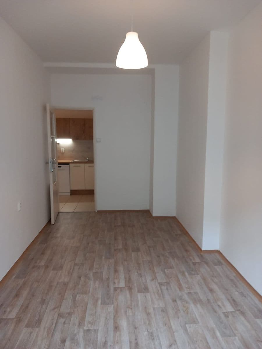 Pronájem bytu 2+kk 51 m², Dělnická, Praha, Praha Pronájem bytu 2+kk 51 m², Dělnická, Praha, Praha