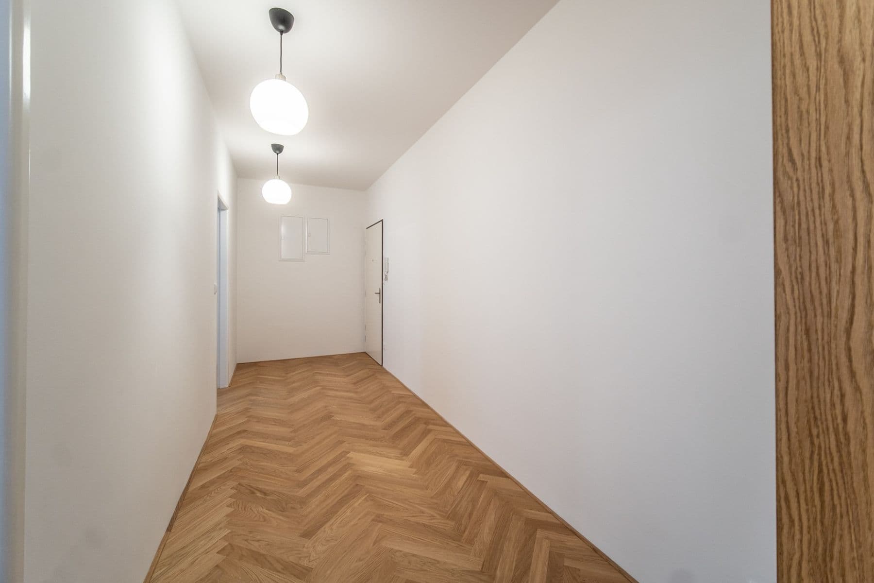 Prodej bytu 2+kk 92 m², Opatovická, Praha, Praha Prodej bytu 2+kk 92 m², Opatovická, Praha, Praha