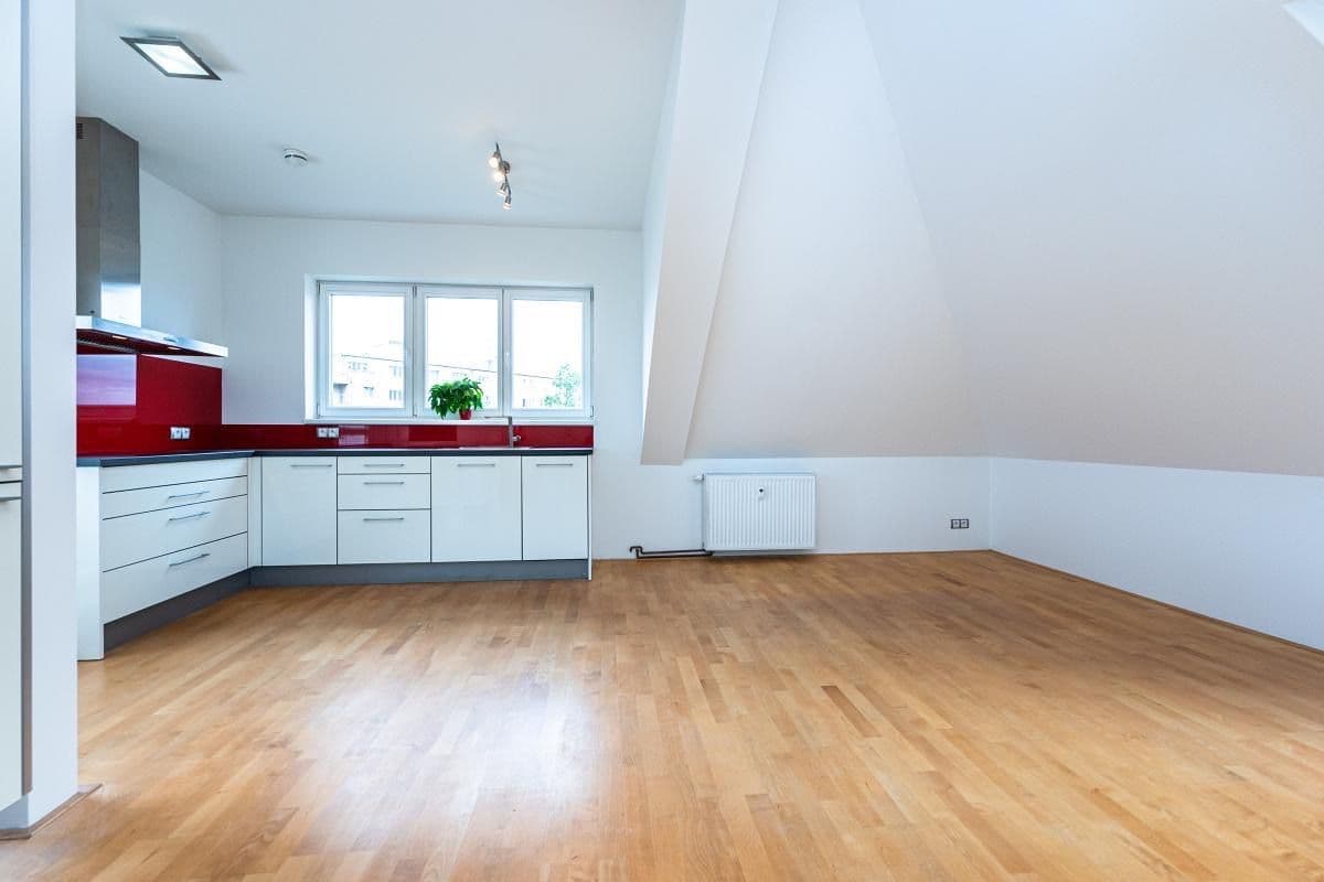 Prodej bytu 2+kk 62 m², Bělocerkevská, Praha, Praha Prodej bytu 2+kk 62 m², Bělocerkevská, Praha, Praha