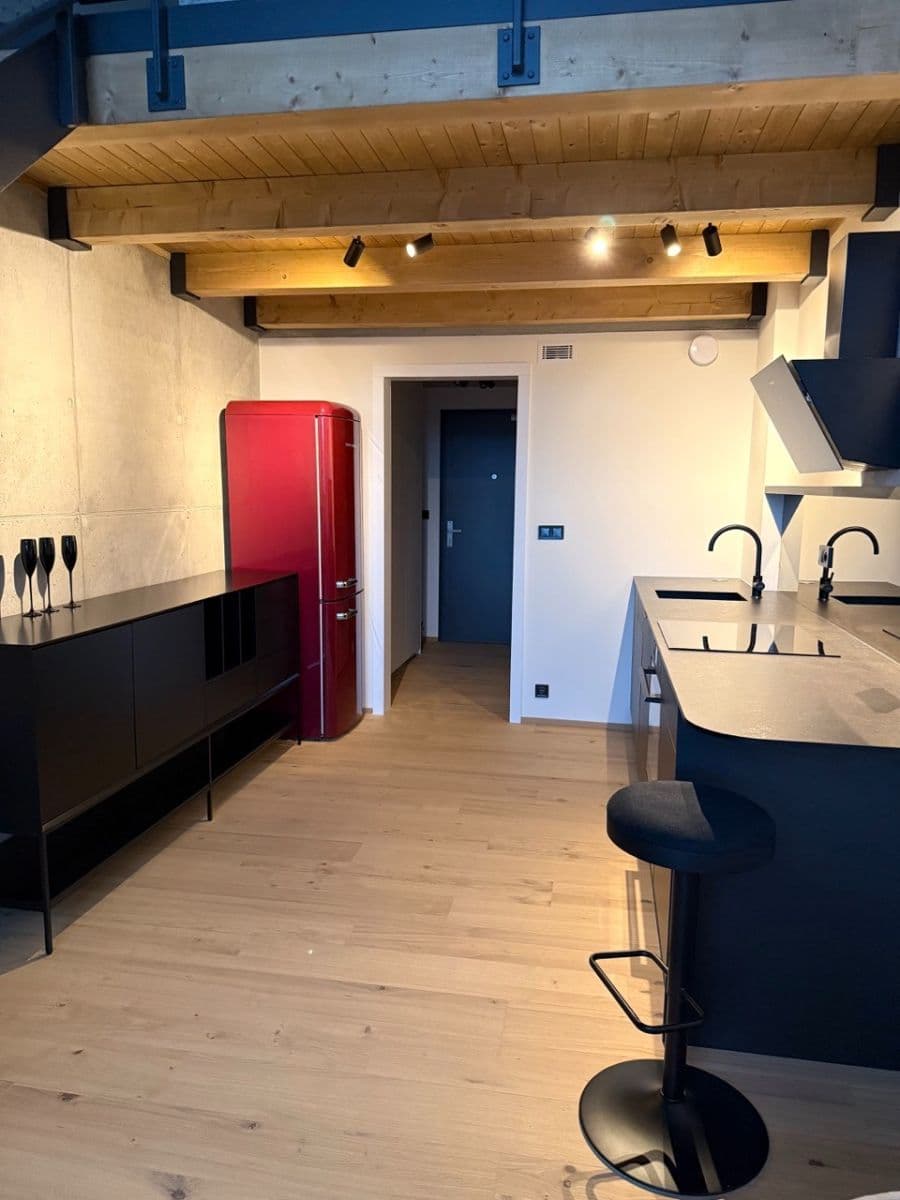 Prodej bytu 2+kk 53 m², Kolbenova, Praha, Praha Prodej bytu 2+kk 53 m², Kolbenova, Praha, Praha