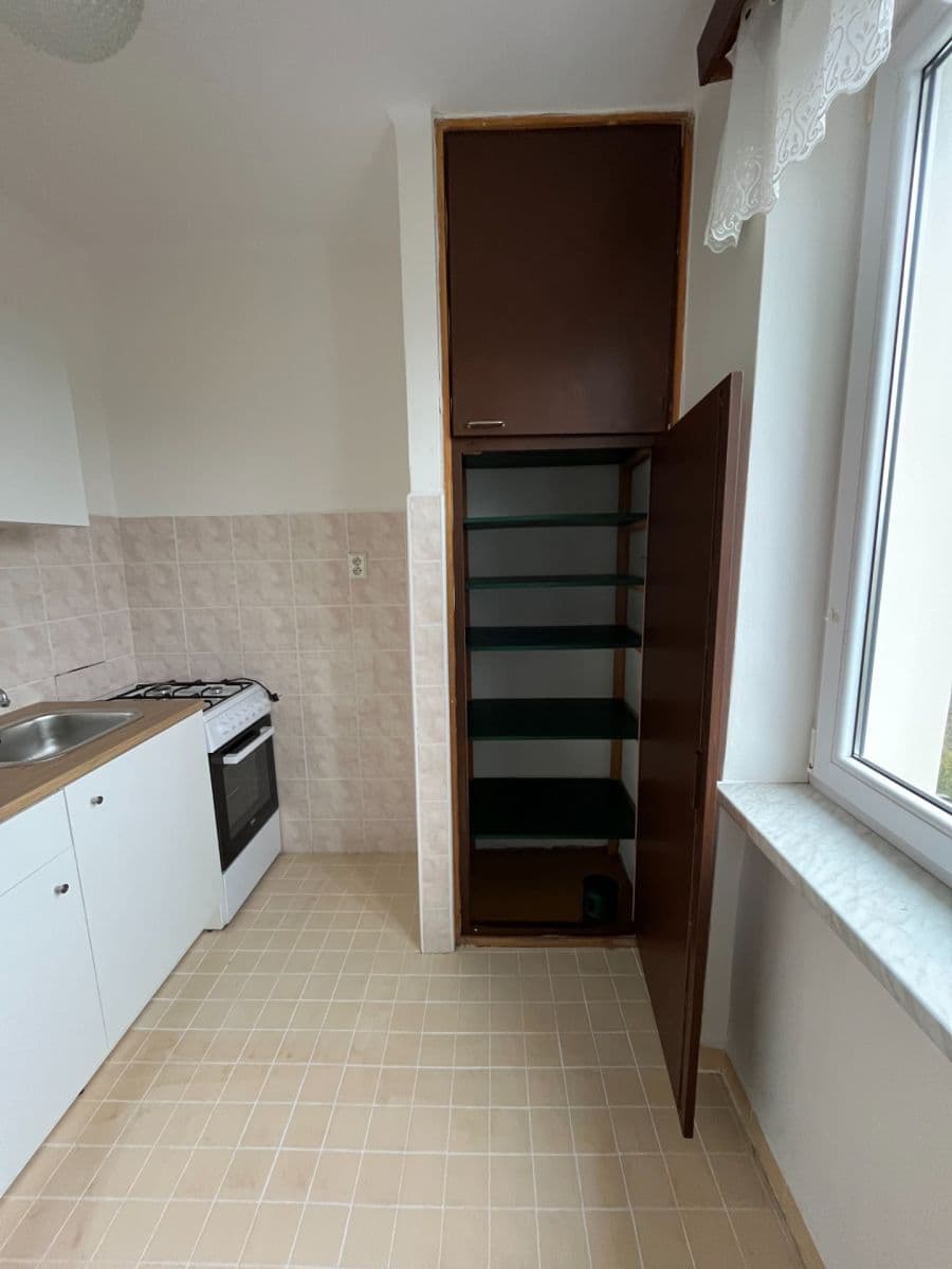 Pronájem bytu 3+1 62 m², Pod Svahem, Tachov, Plzeňský kraj Pronájem bytu 3+1 62 m², Pod Svahem, Tachov, Plzeňský kraj
