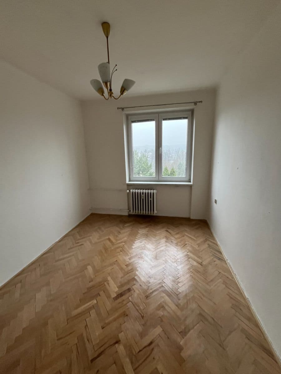 Pronájem bytu 3+1 62 m², Pod Svahem, Tachov, Plzeňský kraj Pronájem bytu 3+1 62 m², Pod Svahem, Tachov, Plzeňský kraj