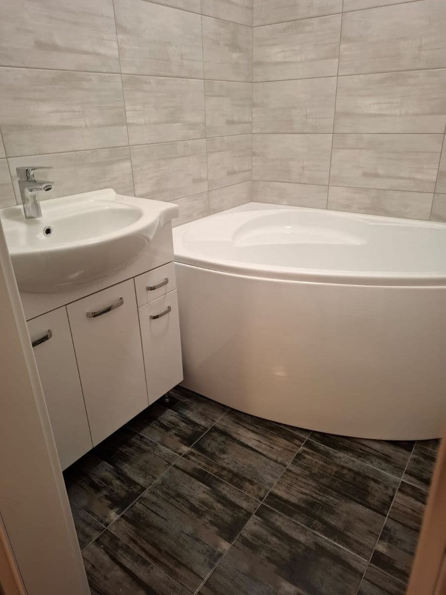 Pronájem bytu 2+1 57 m², Dvouletky, Praha, Praha Pronájem bytu 2+1 57 m², Dvouletky, Praha, Praha