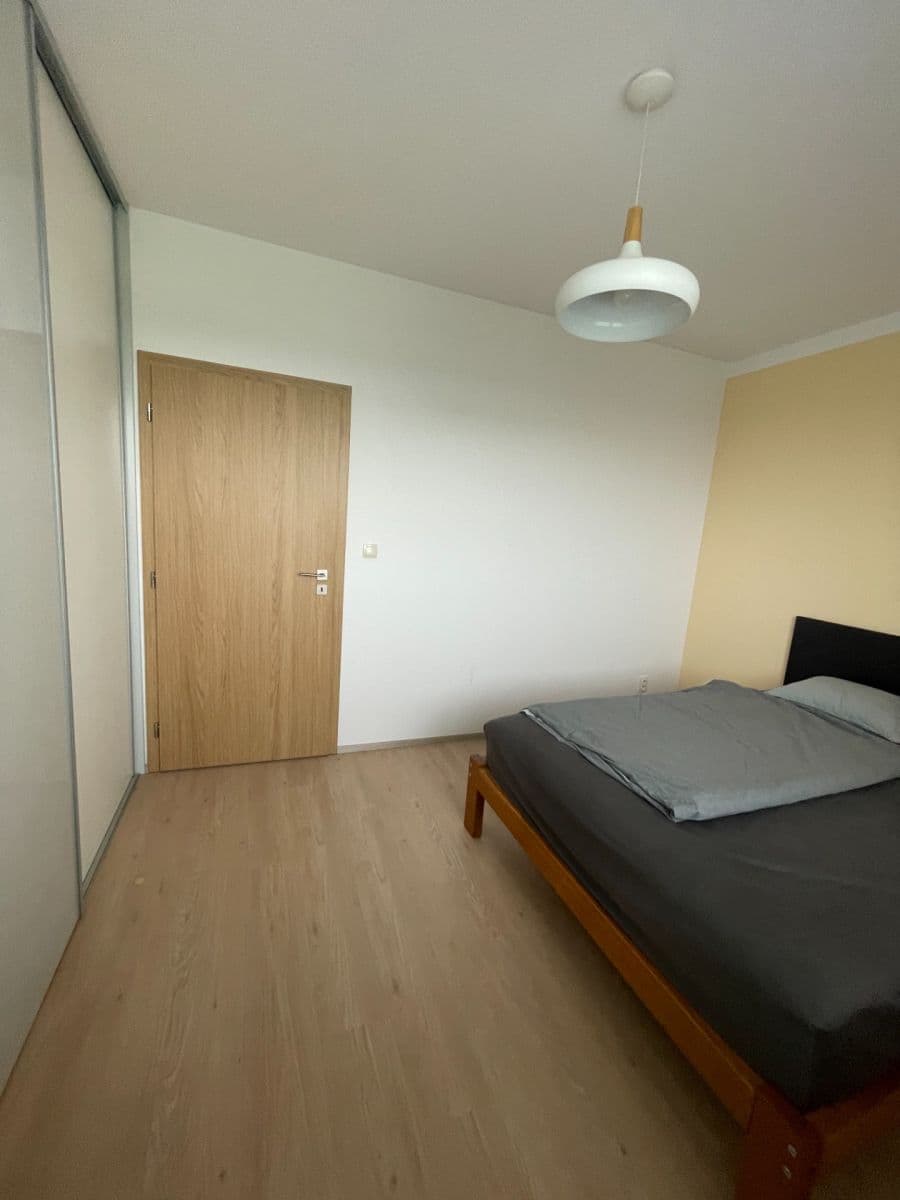 Pronájem bytu 2+kk 47 m², Ječná, Hostivice, Středočeský kraj Pronájem bytu 2+kk 47 m², Ječná, Hostivice, Středočeský kraj