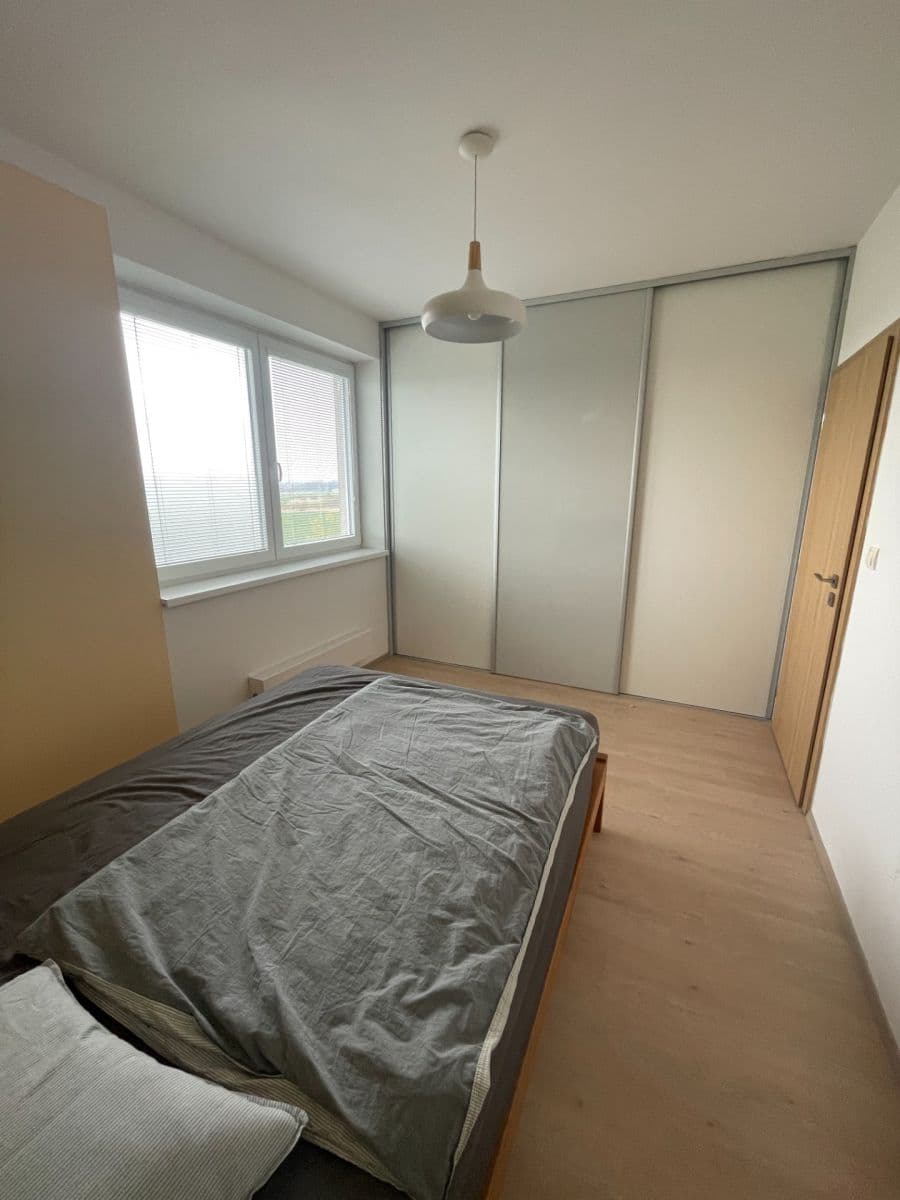 Pronájem bytu 2+kk 47 m², Ječná, Hostivice, Středočeský kraj Pronájem bytu 2+kk 47 m², Ječná, Hostivice, Středočeský kraj