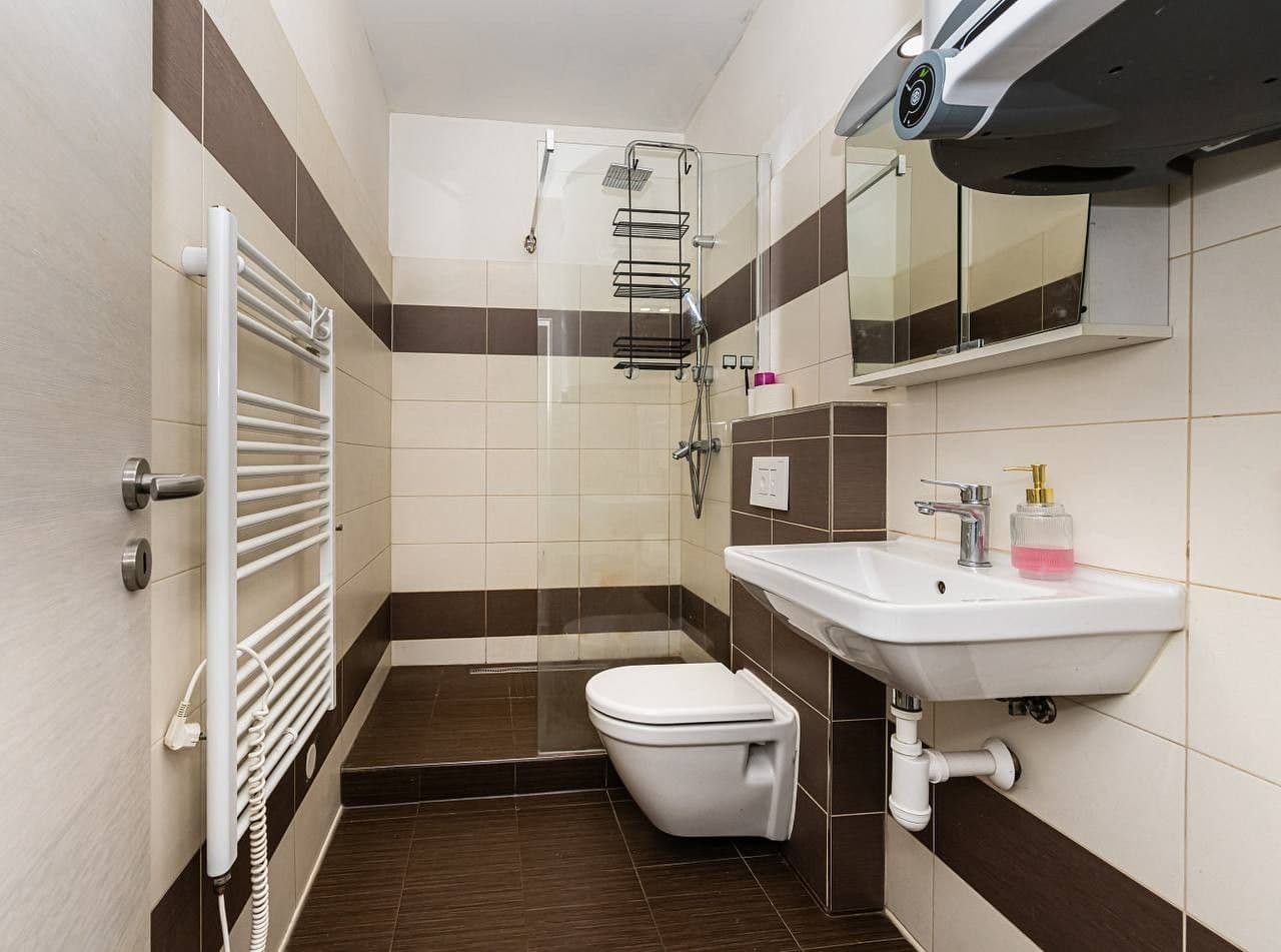 Pronájem bytu 2+kk 63 m², Pilařská, Praha, Praha Pronájem bytu 2+kk 63 m², Pilařská, Praha, Praha