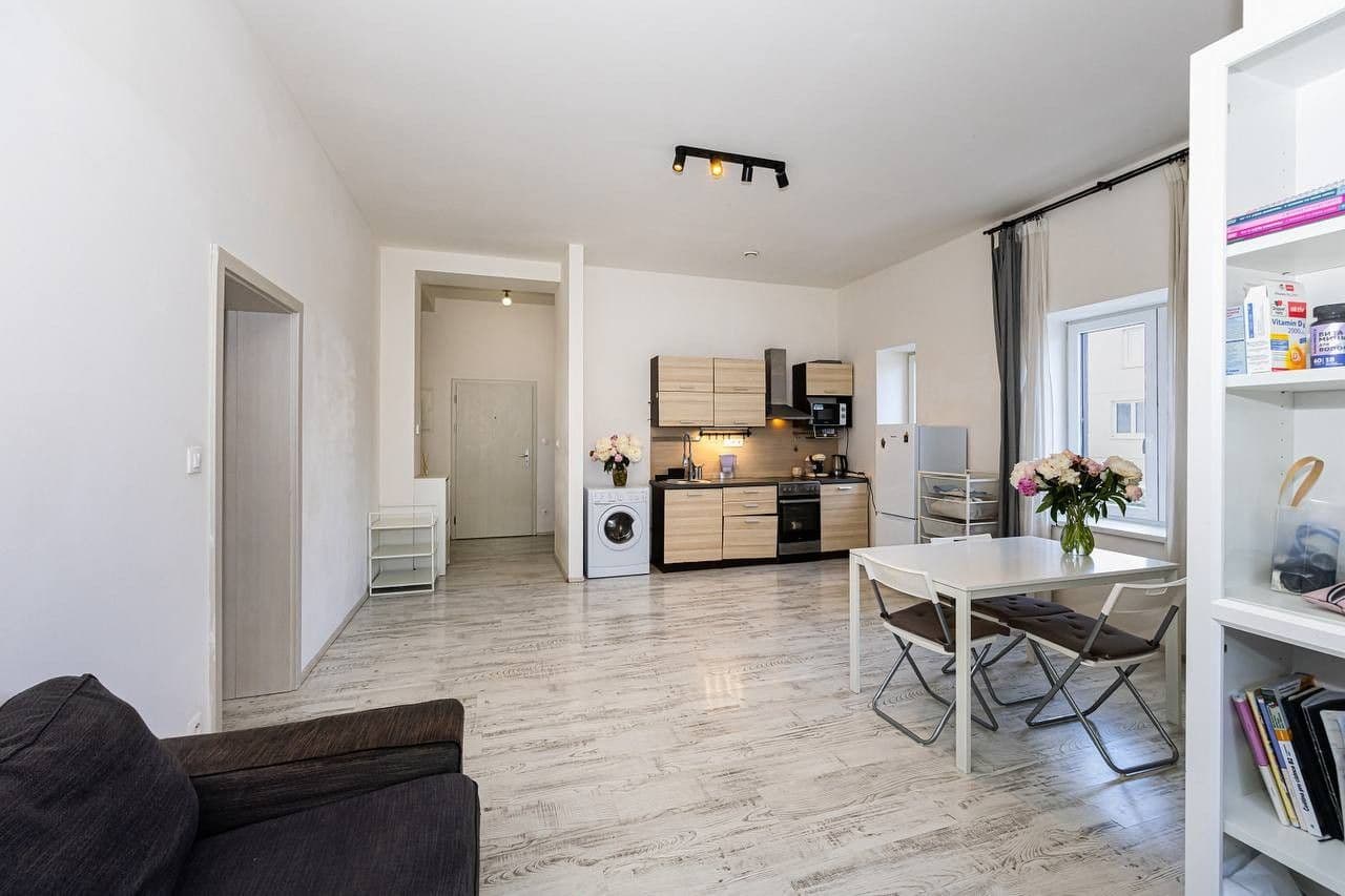 Pronájem bytu 2+kk 63 m², Pilařská, Praha, Praha Pronájem bytu 2+kk 63 m², Pilařská, Praha, Praha