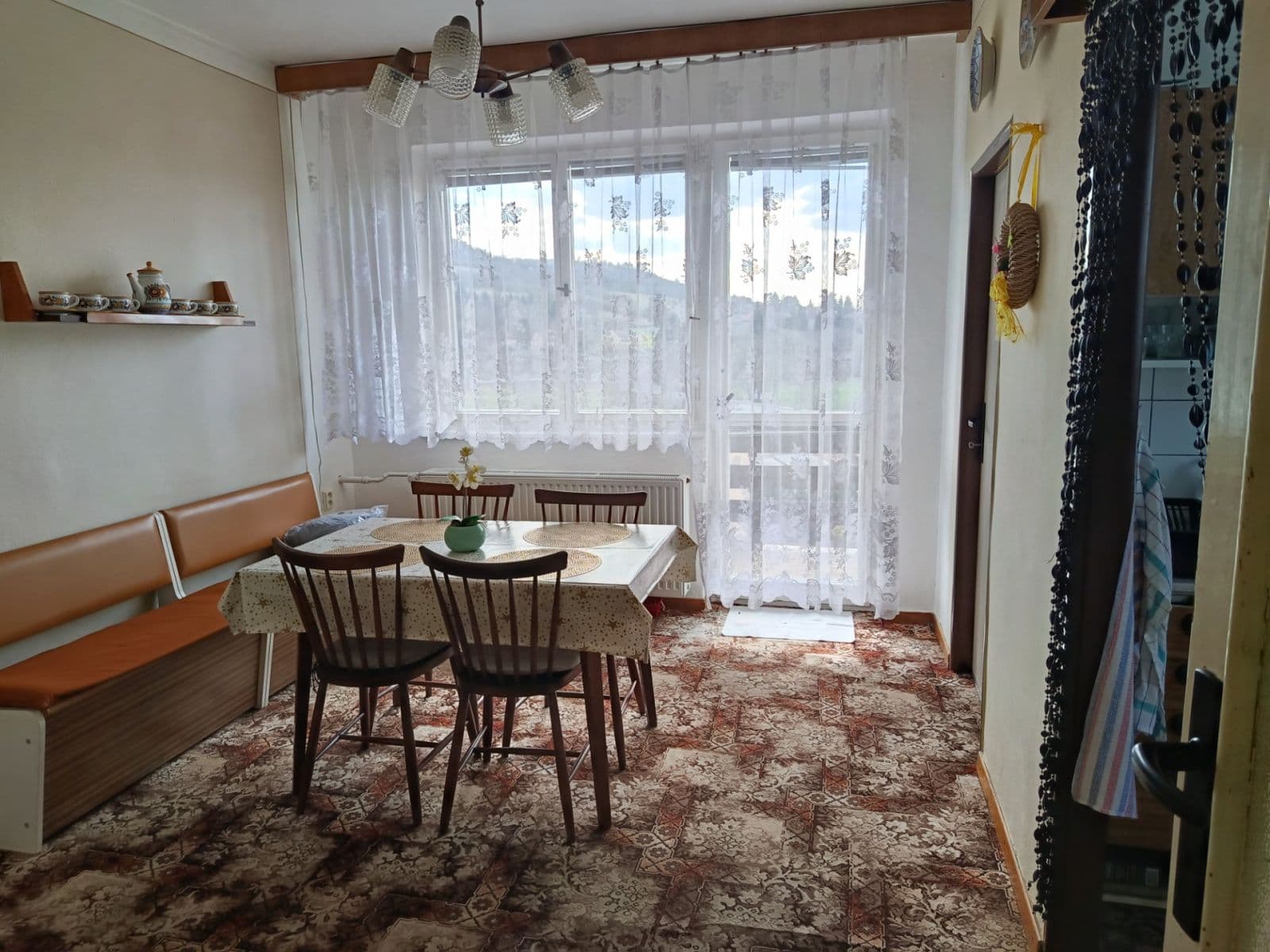 Prodej domu 180 m², pozemek 100 m², Koryčany, Zlínský kraj Prodej domu 180 m², pozemek 100 m², Koryčany, Zlínský kraj