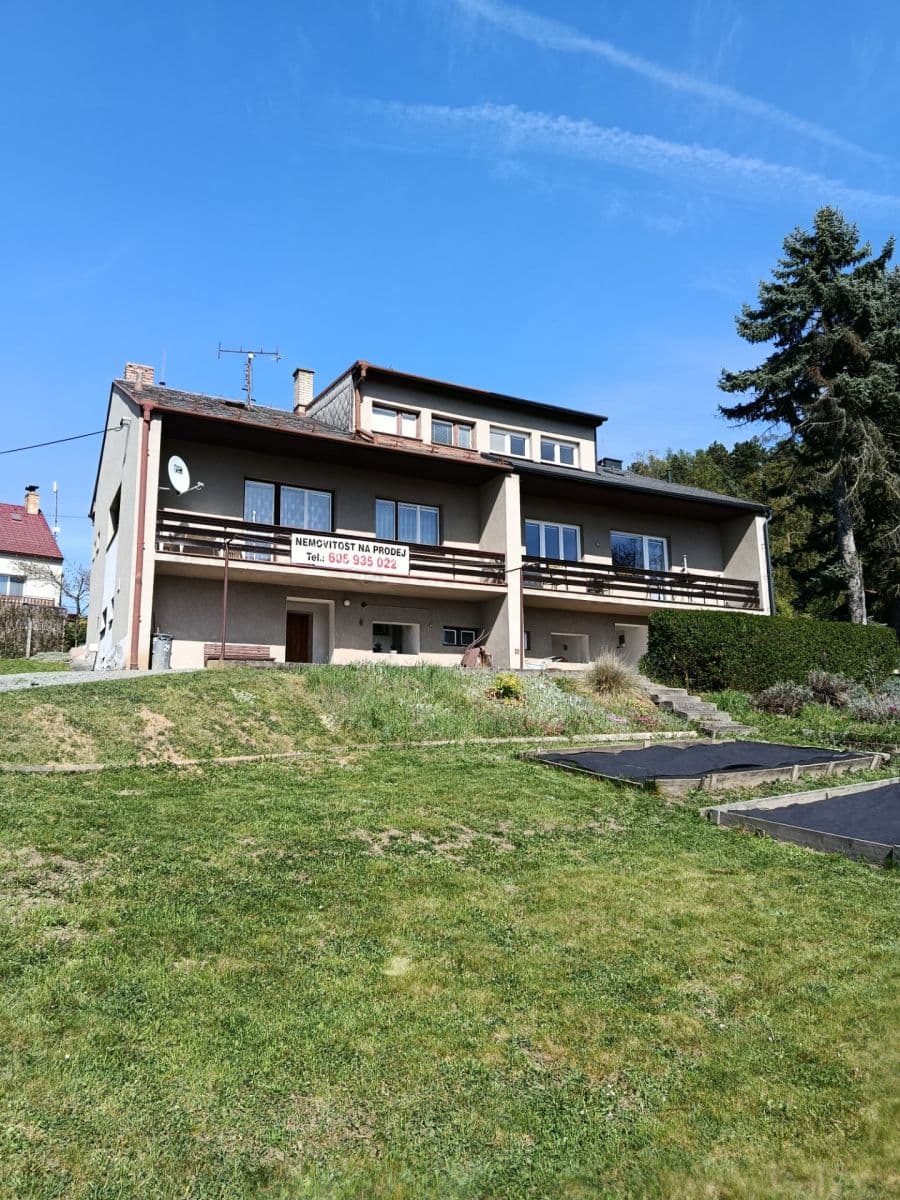 Prodej domu 180 m², pozemek 100 m², Koryčany, Zlínský kraj Prodej domu 180 m², pozemek 100 m², Koryčany, Zlínský kraj