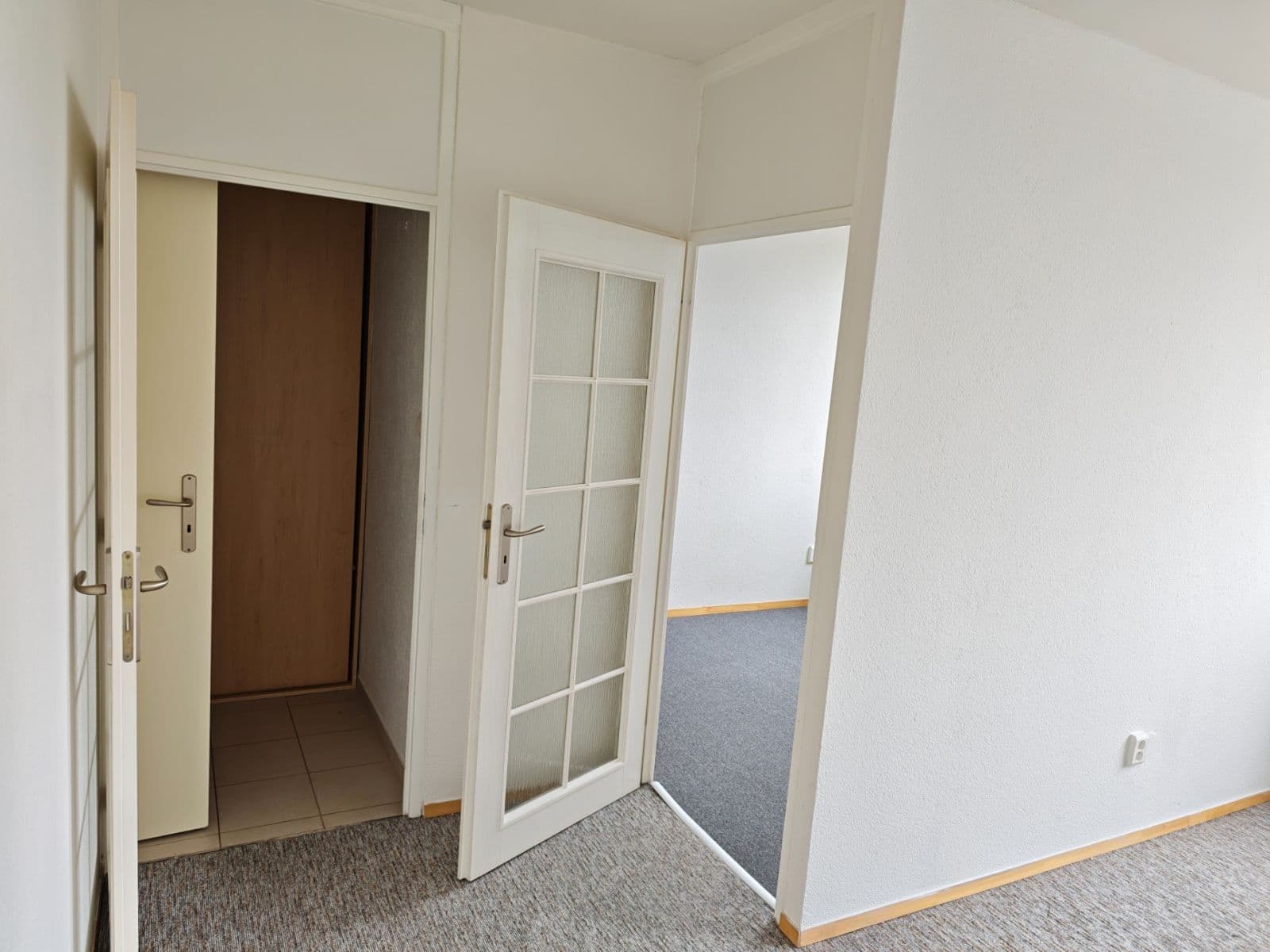 Pronájem bytu 2+kk 49 m², Švédská, Kladno, Středočeský kraj Pronájem bytu 2+kk 49 m², Švédská, Kladno, Středočeský kraj