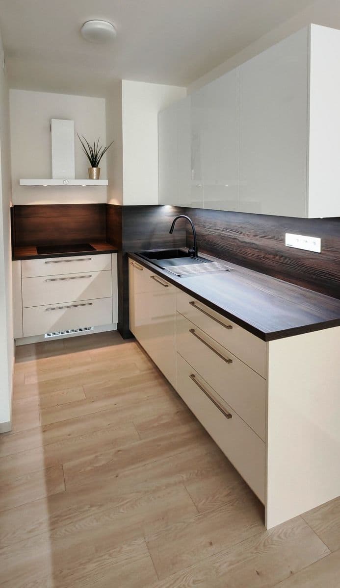 Pronájem bytu 2+kk 56 m², Poděbradská, Praha, Praha Pronájem bytu 2+kk 56 m², Poděbradská, Praha, Praha