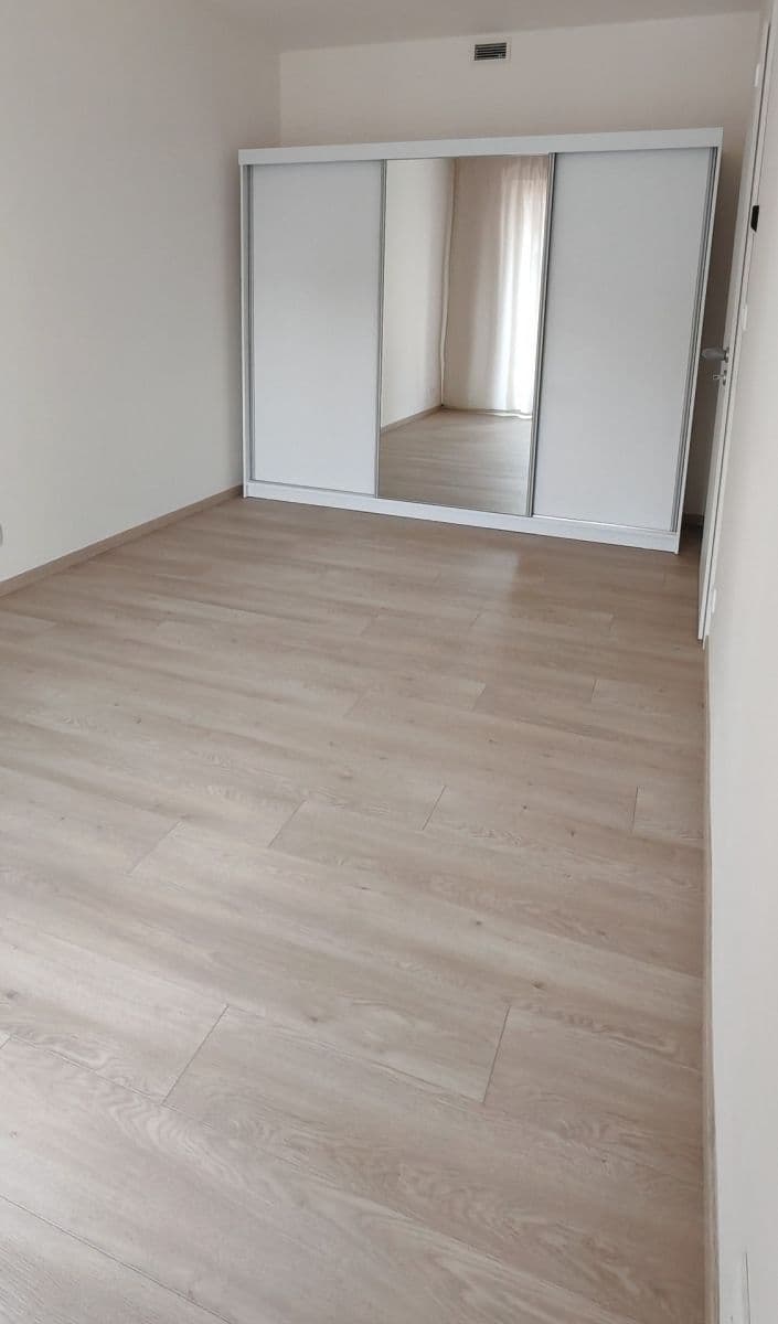 Pronájem bytu 2+kk 56 m², Poděbradská, Praha, Praha Pronájem bytu 2+kk 56 m², Poděbradská, Praha, Praha