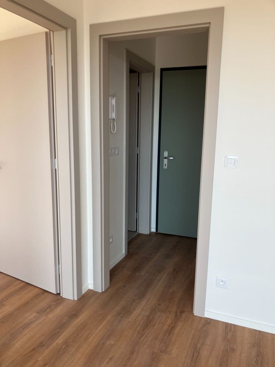 Pronájem bytu 2+kk 37 m², Arnošta Valenty, Praha, Praha Pronájem bytu 2+kk 37 m², Arnošta Valenty, Praha, Praha