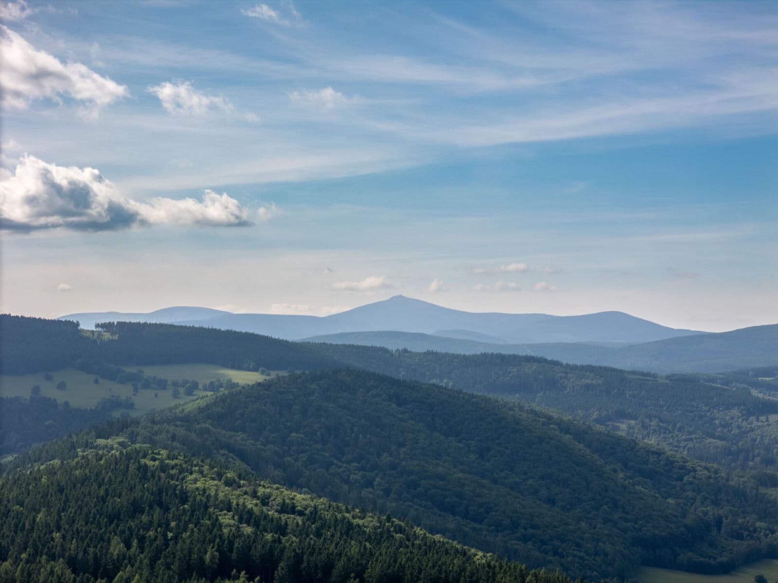 Prodej bytu 1+kk 25 m², Rýchorské náměstí, Žacléř, Královéhradecký kraj Prodej bytu 1+kk 25 m², Rýchorské náměstí, Žacléř, Královéhradecký kraj
