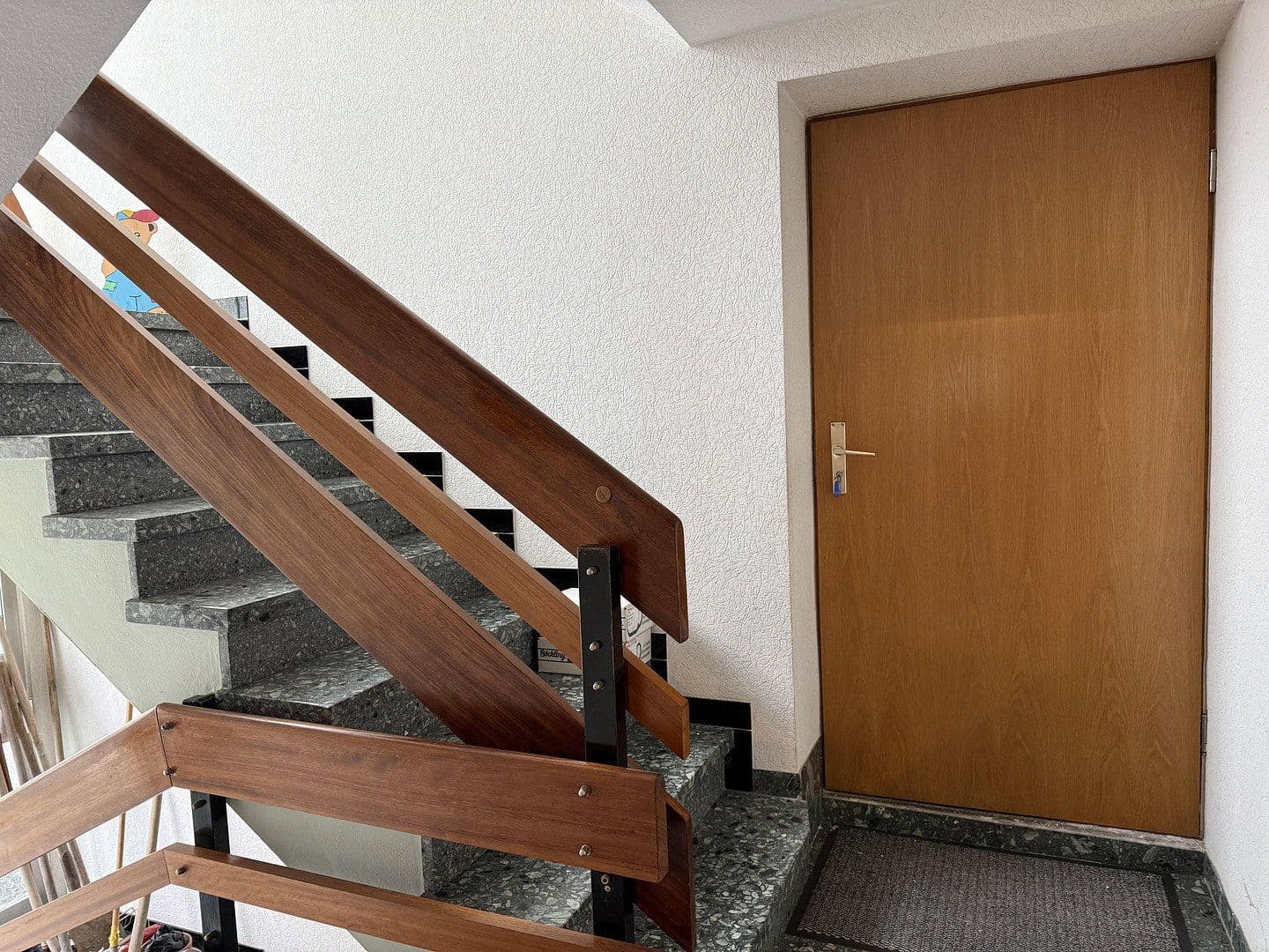 Prodej domu 170 m², pozemek 520 m², Ringstraße 19/1, Zaberfeld, Bádensko-Württembersko Prodej domu 170 m², pozemek 520 m², Ringstraße 19/1, Zaberfeld, Bádensko-Württembersko